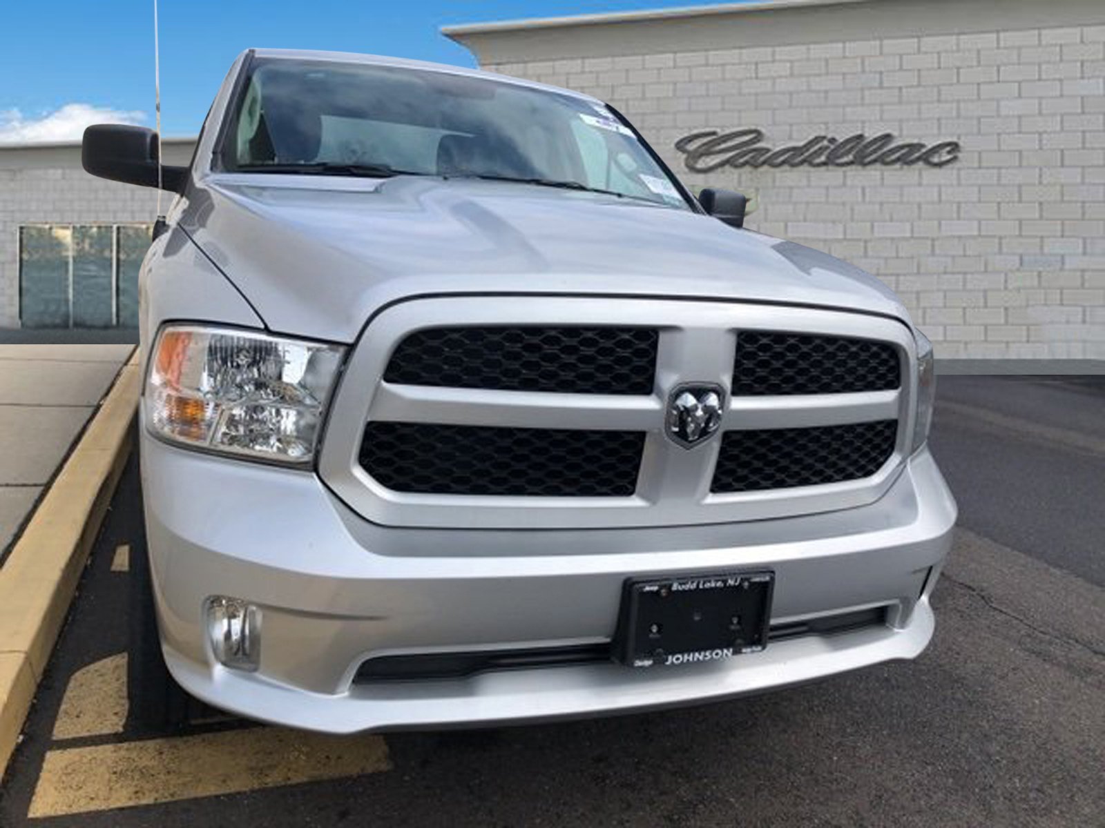 Pre-Owned 2017 Ram 1500 Express Crew Cab Pickup in Trevose #HS667491 ...