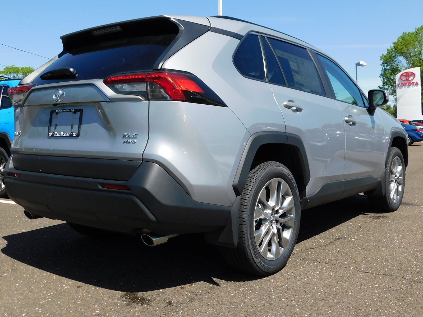 New 2019 Toyota RAV4 XLE Premium 4D Sport Utility in Trevose #KW051073 ...