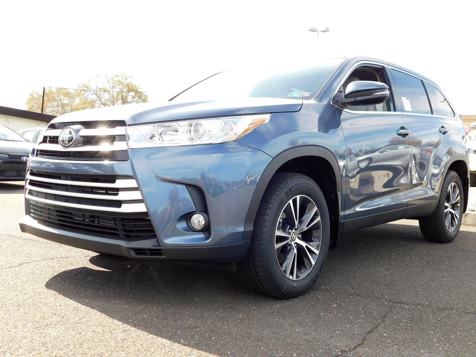 New 2019 Toyota Highlander LE Plus 4D Sport Utility in Trevose # ...