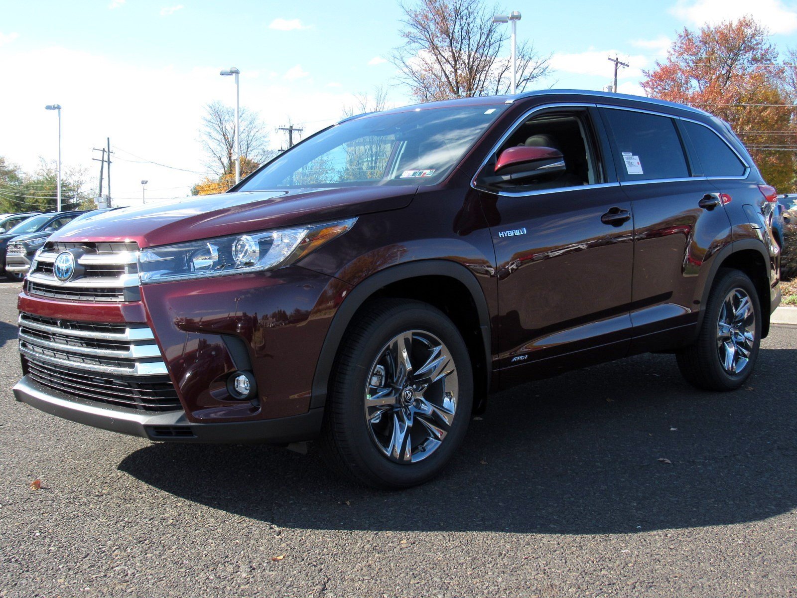 New 2019 Toyota Highlander Hybrid Limited Platinum 4D Sport Utility in ...