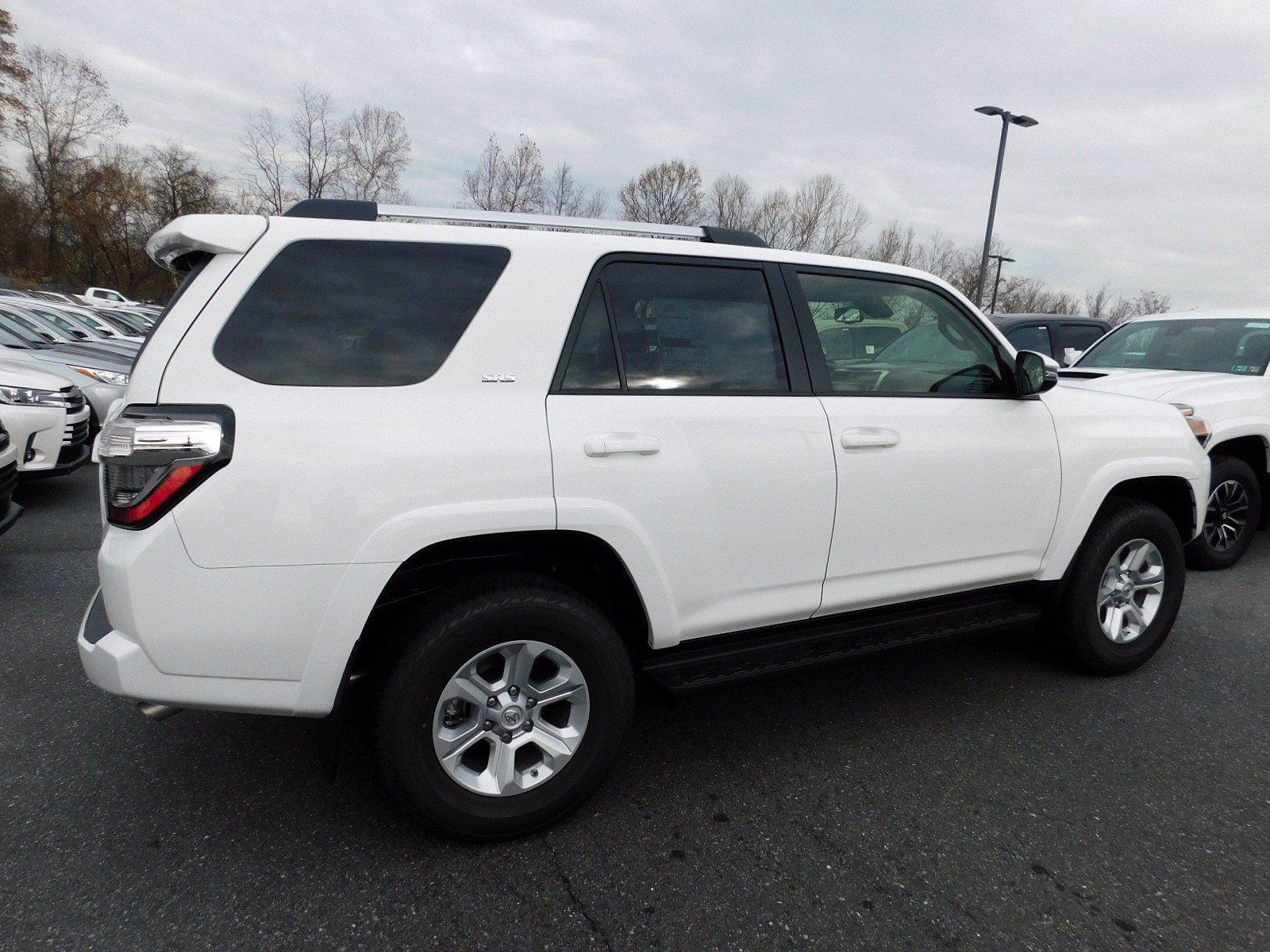 New 2020 Toyota 4Runner SR5 Premium 4WD Sport Utility in ...